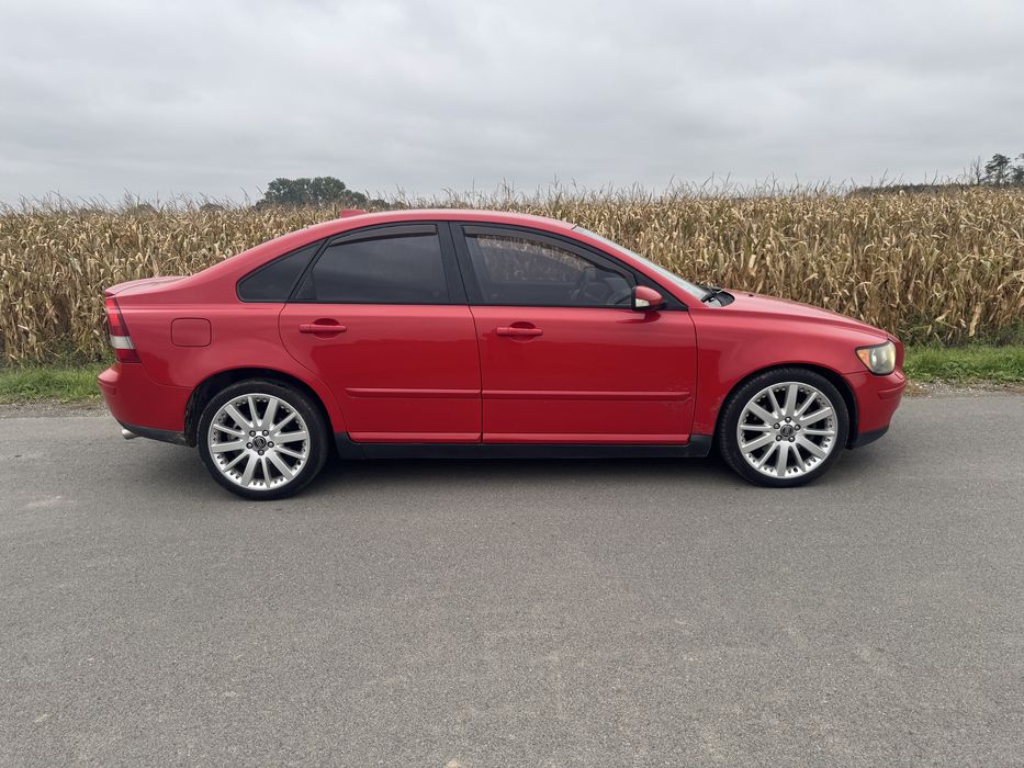 Volvo s40 2,5 t5 220km