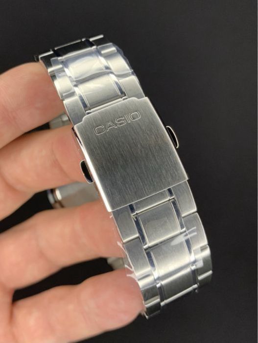 Годинник чоловічий Casio МTР-1375D-1А