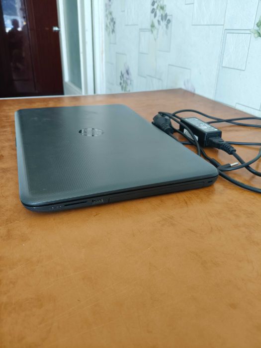 HP 250 g4 notebook PC