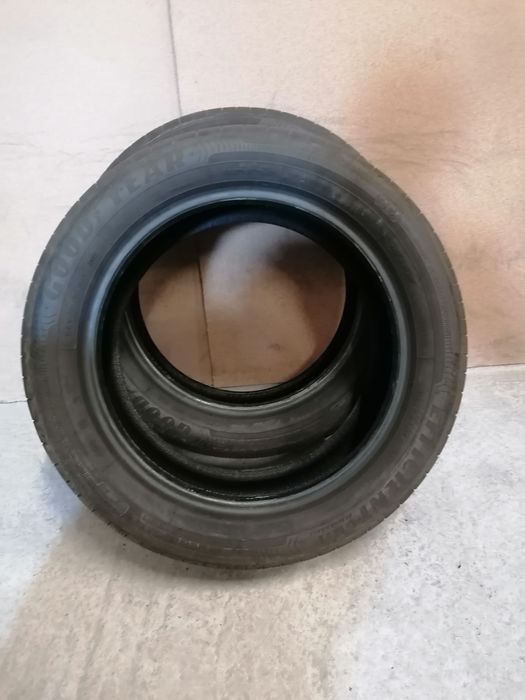2x205/55 R17 Goodyear EfficientGrip letnie