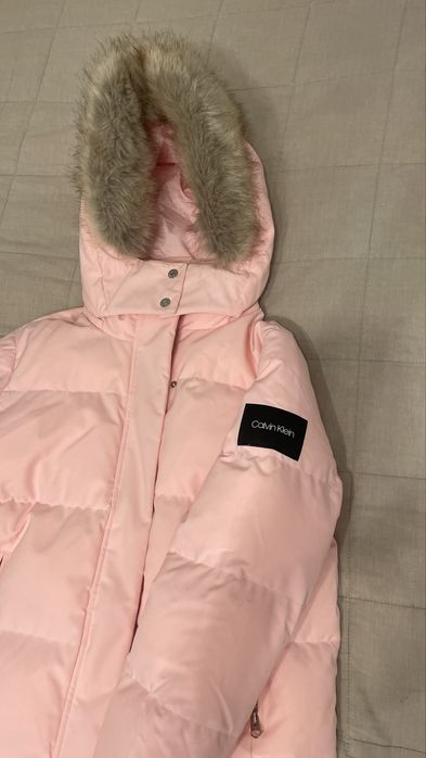 Пуховик Calvin Klein “зефірка” з хутром, розмір М