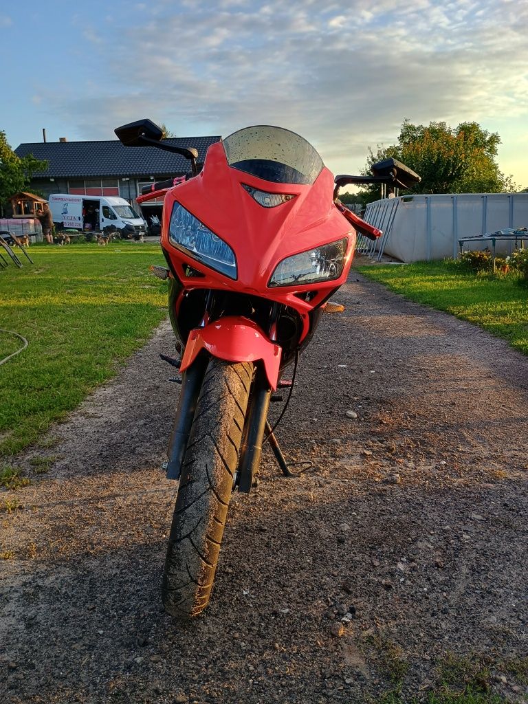 Honda CBR 125r 2010r