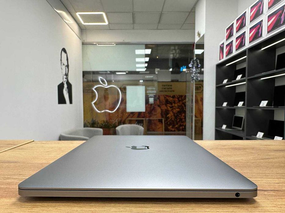 Macbook Pro 13 M1 2020 Стан Ідеалу М1|8|256 Макбук 29 циклів. Гарантія