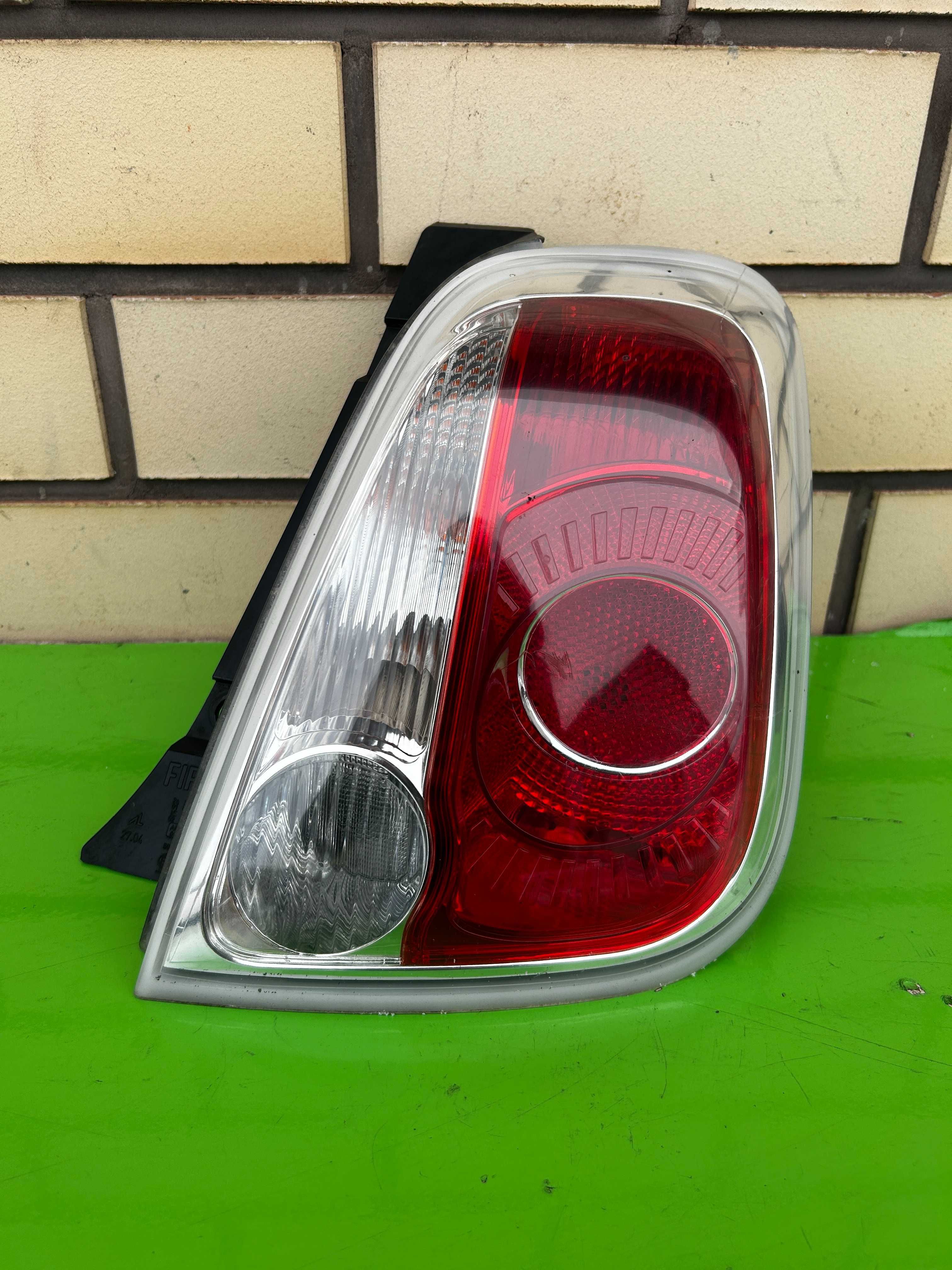 задній ліхтарь стоп правий Fiat 500 2007-2015