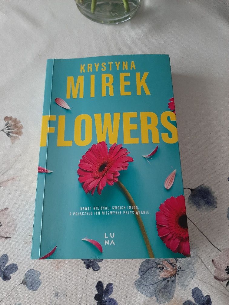 Krystyna Mirek  Flowers