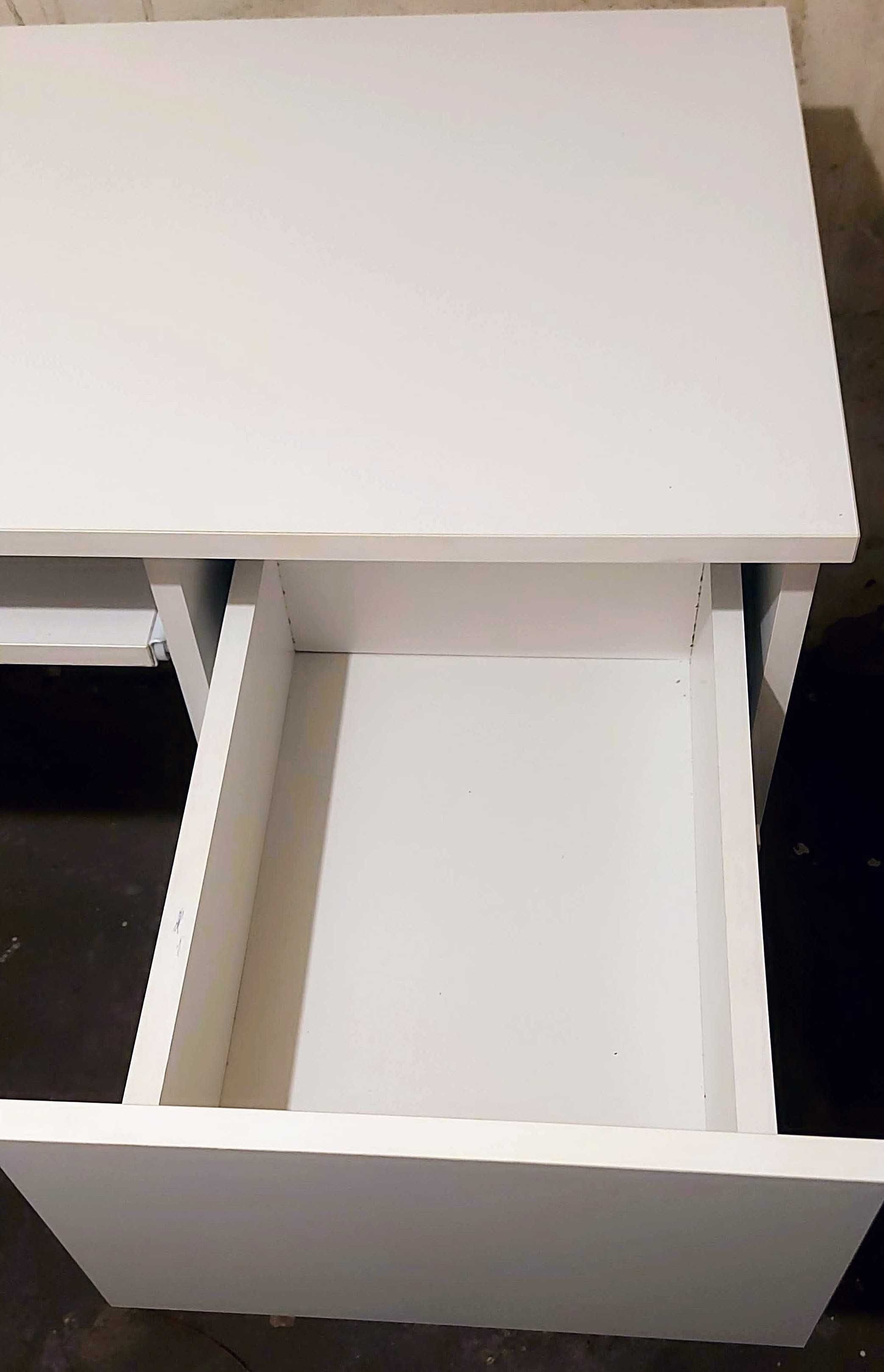 Biurko komputerowe PIKSEL białe - prawe 90x50 wysokość 77 cm