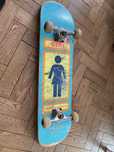 Skate da marca Girl