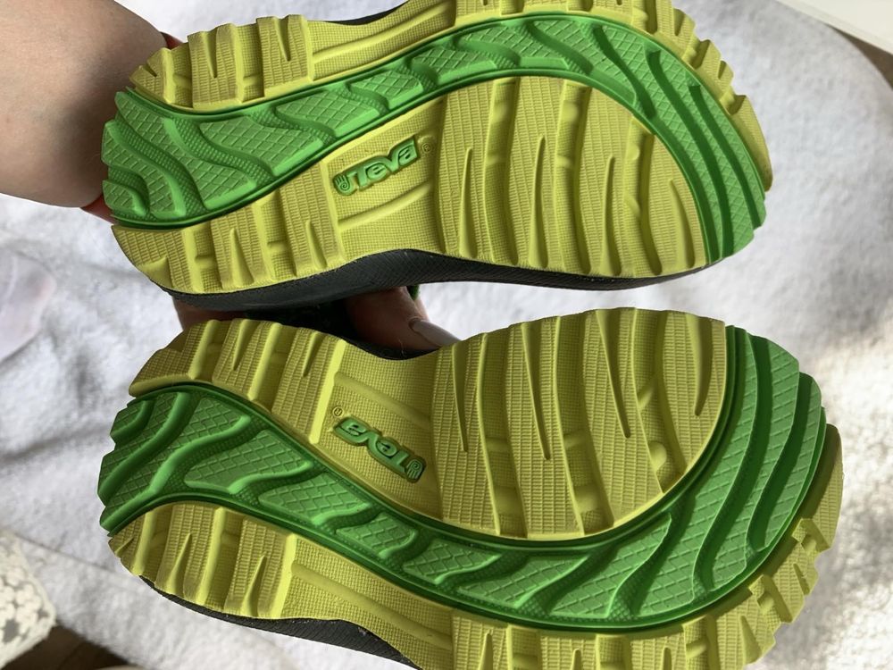 Босоножки сандали teva 25p зеленые анатомические