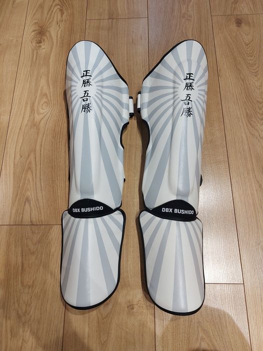 Ochraniacze na piszczele i stopy DBX Bushido L Japan