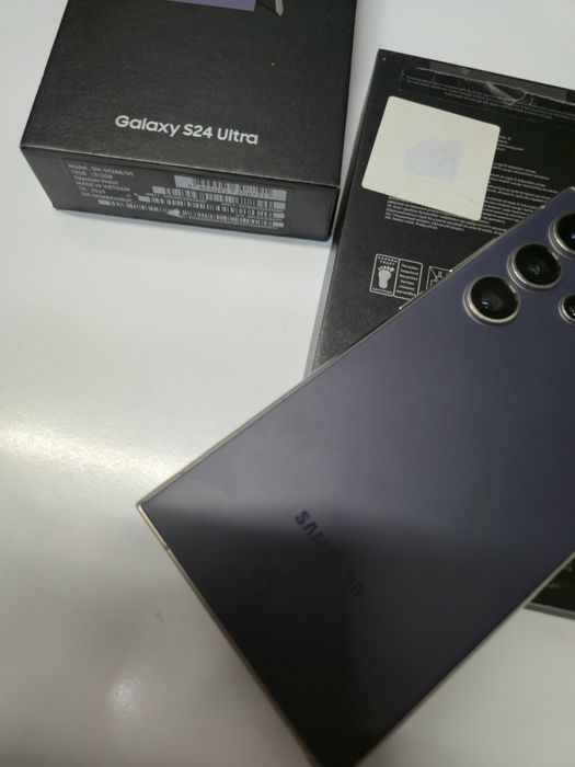 Samsung S24 Ultra 12/512Gb, Офіційний, Ідеал
