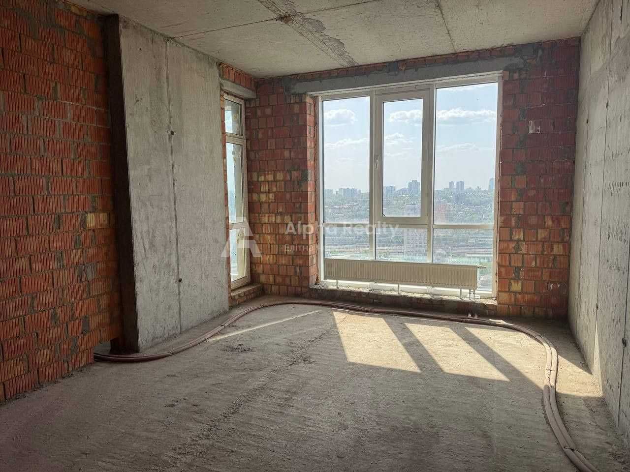 Продаж квартири, 80м2, ЖК Royal Tower, Центр, Олімпійська БЕЗ ремонту!