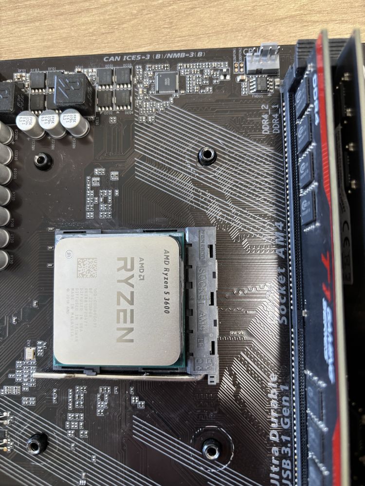 Plyta procesor ram  zestaw ryzen 5 3600/A320M/16gb ddr4