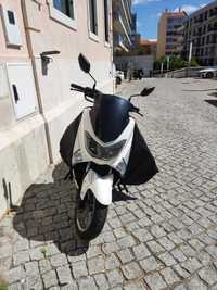 Yamaha nmax 125 - 14.500 KM