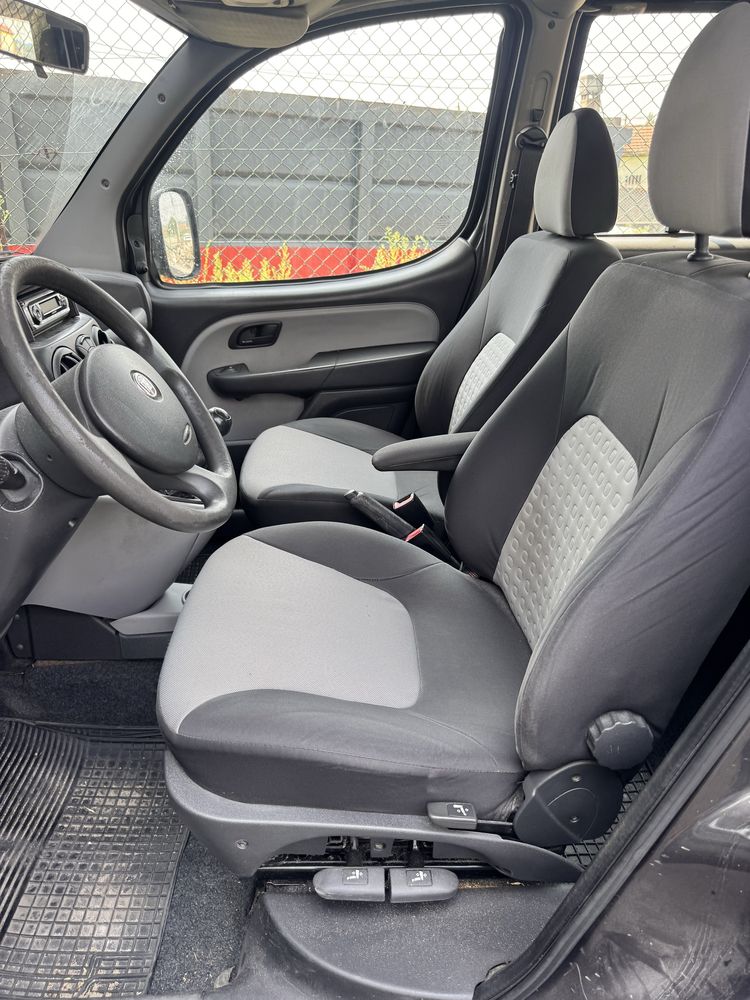 Fiat Doblo 1.3JTD SX 2 Donos 5 Lugares