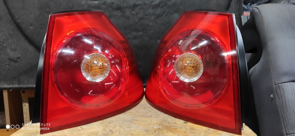 Lampa tył lewa/ prawa VW Golf 5. Cena  za szt.Gołdap Blask części