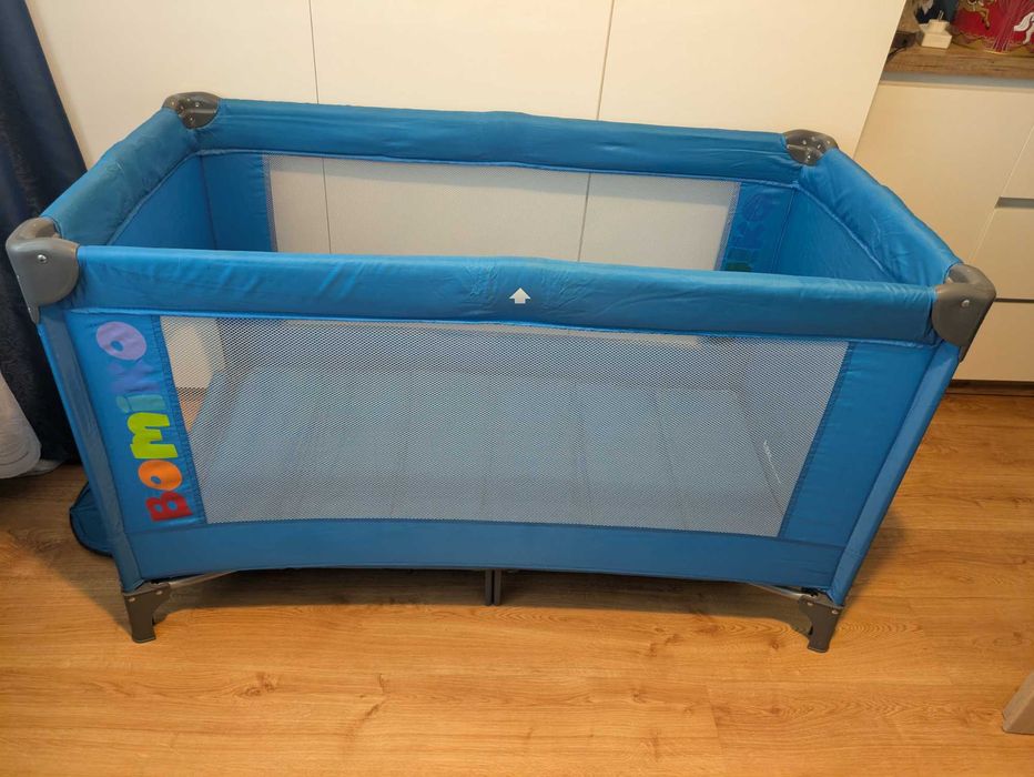 Łóżeczko turystyczne + materac
