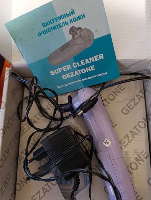 Вакуумний очищувач шкіри Gezatone Super Cleaner