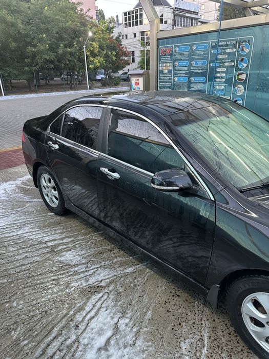 СРОЧНО! Продам accord 7 2.0