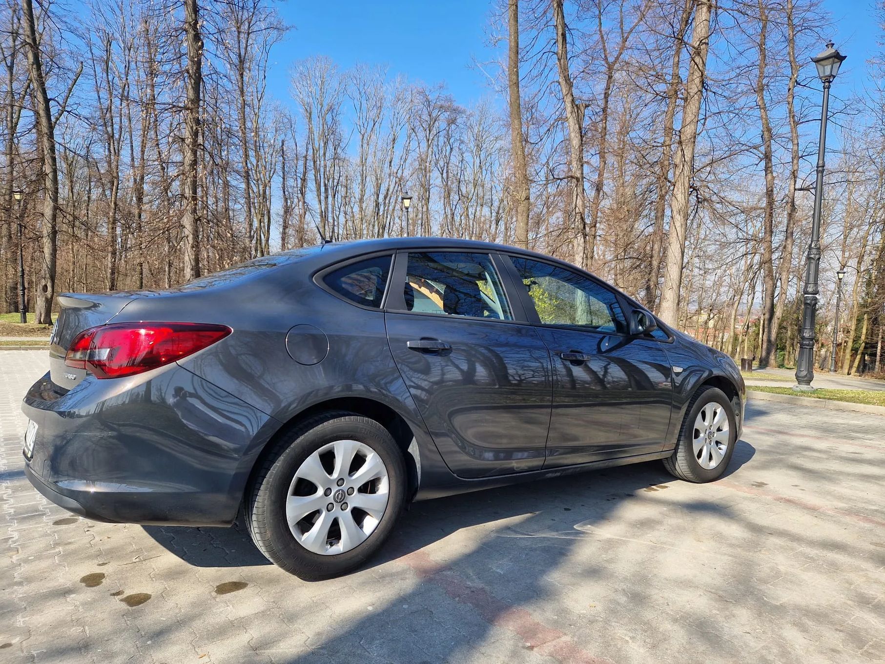 Opel Astra Opel Astra J Sedan – 1.4 Turbo Benzyna 140KM – 2015 – 109 000 km