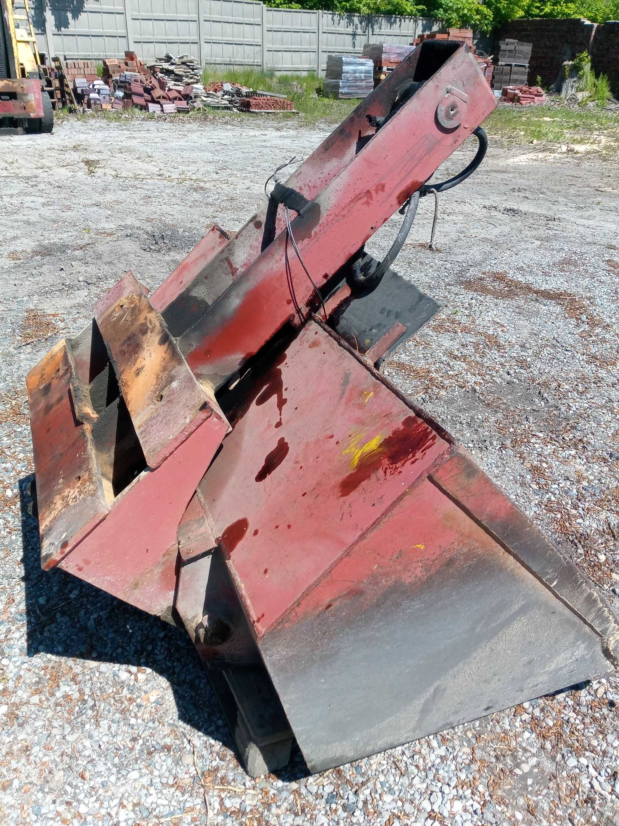 Łyżka hydrauliczna do wózka widłowego
