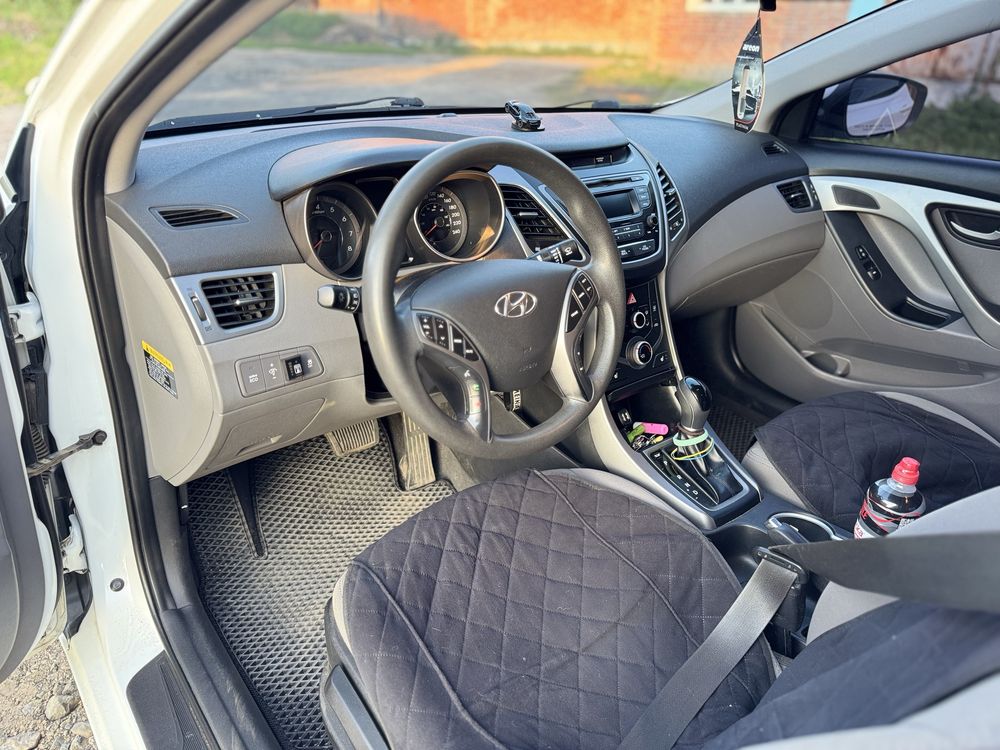Продам Hyundai Elantra