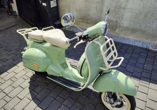 Skuter vespa  50 cm
