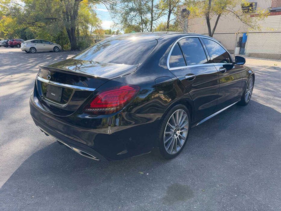 Mercedes-Benz C-Class      2020