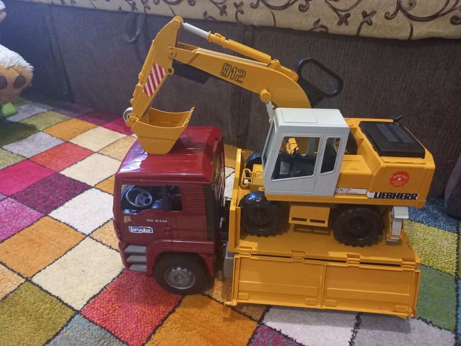 Набір іграшковий - Самоскид MAN та Навантажувач,