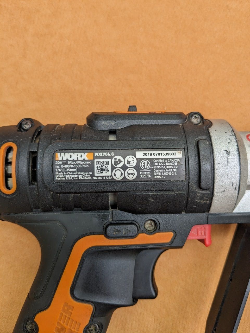 шурупокрути Worx Wx176L.6, wx291L.9