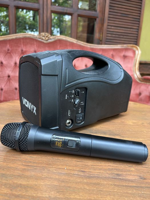 Głośnik, megafon przenośny, mobilny z mikrofonem