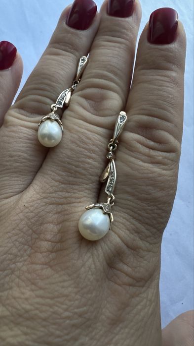 Серьги золотые с жемчугом 585, вес 4,99 грамм сережки