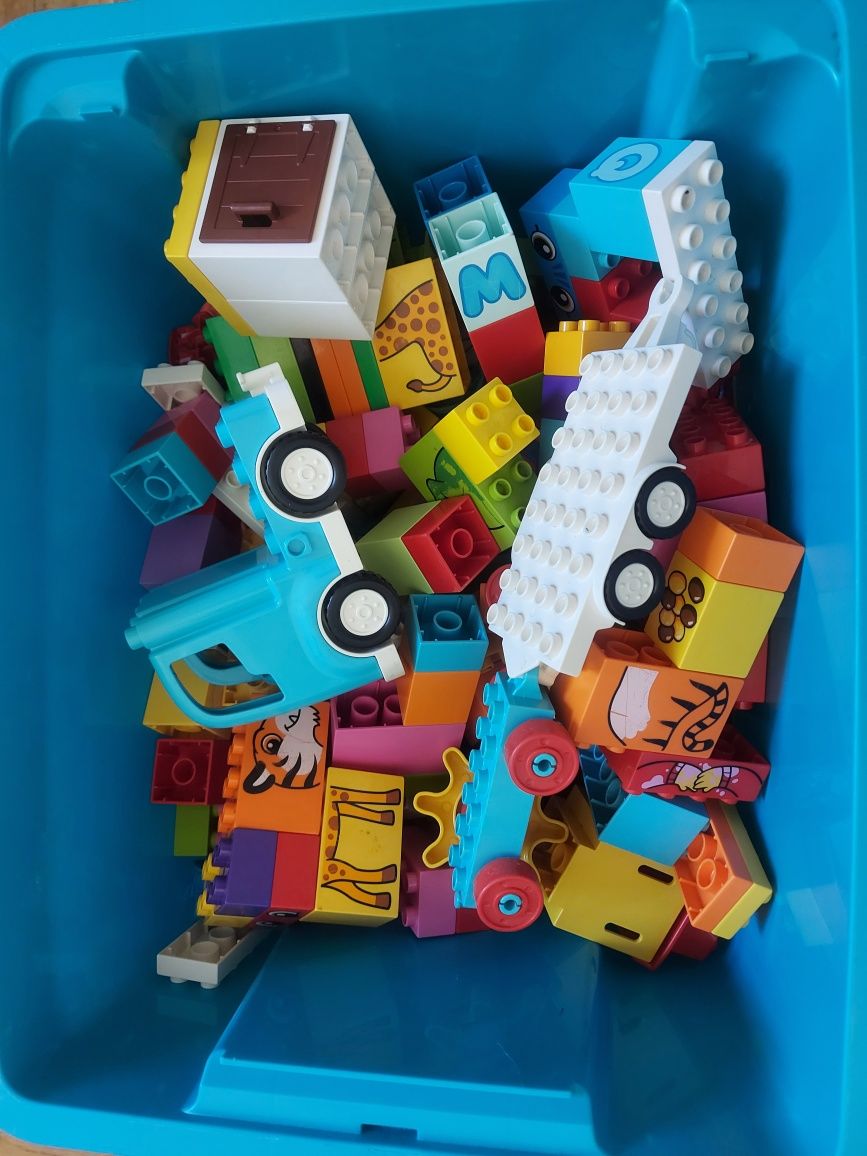 Lego Duplo 4 zestawy Pociąg z cyframi Karuzela Samochód Zwierzątka