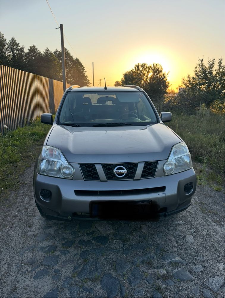 Продам нісан хтреіл 2009р 2.0 диз 4/4