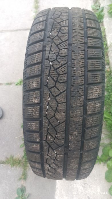 Резина на авто195/65 R15