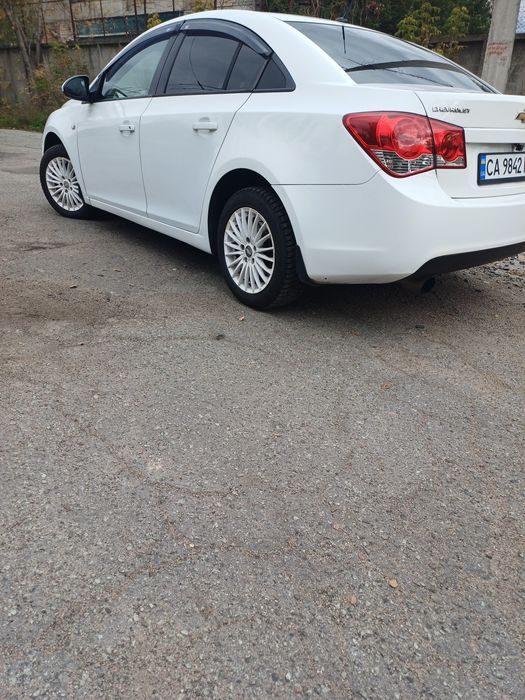 Шевроле круз 2.0 диз автомат