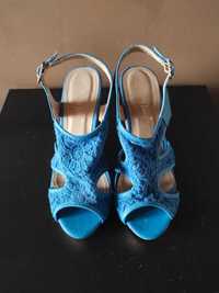 Niebieskie sandały na koturnie jenny fairy