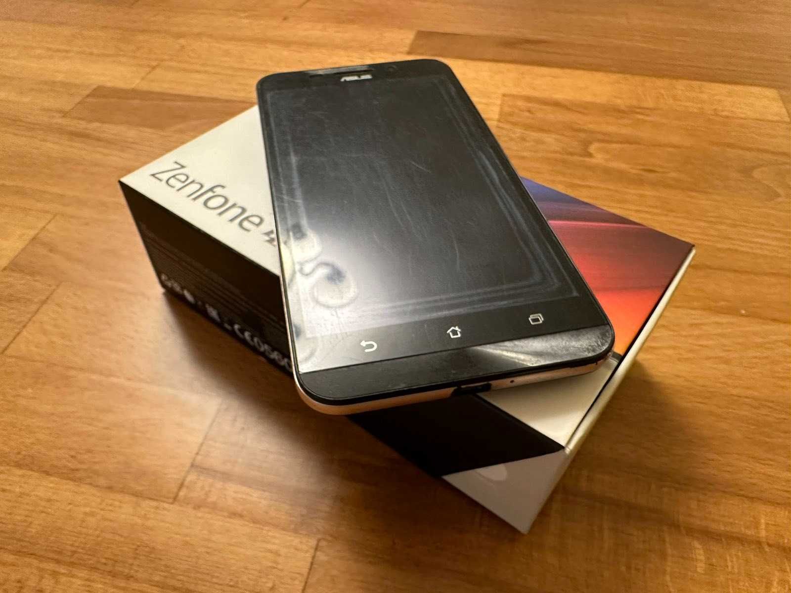 мобільний телефон Asus ZenFone ZC550KL (Z010DA)