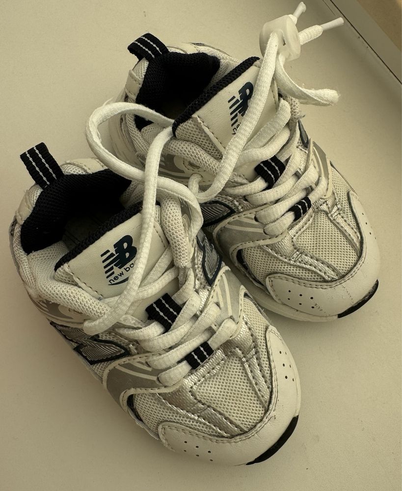 Дитячі кросівки new balance 530