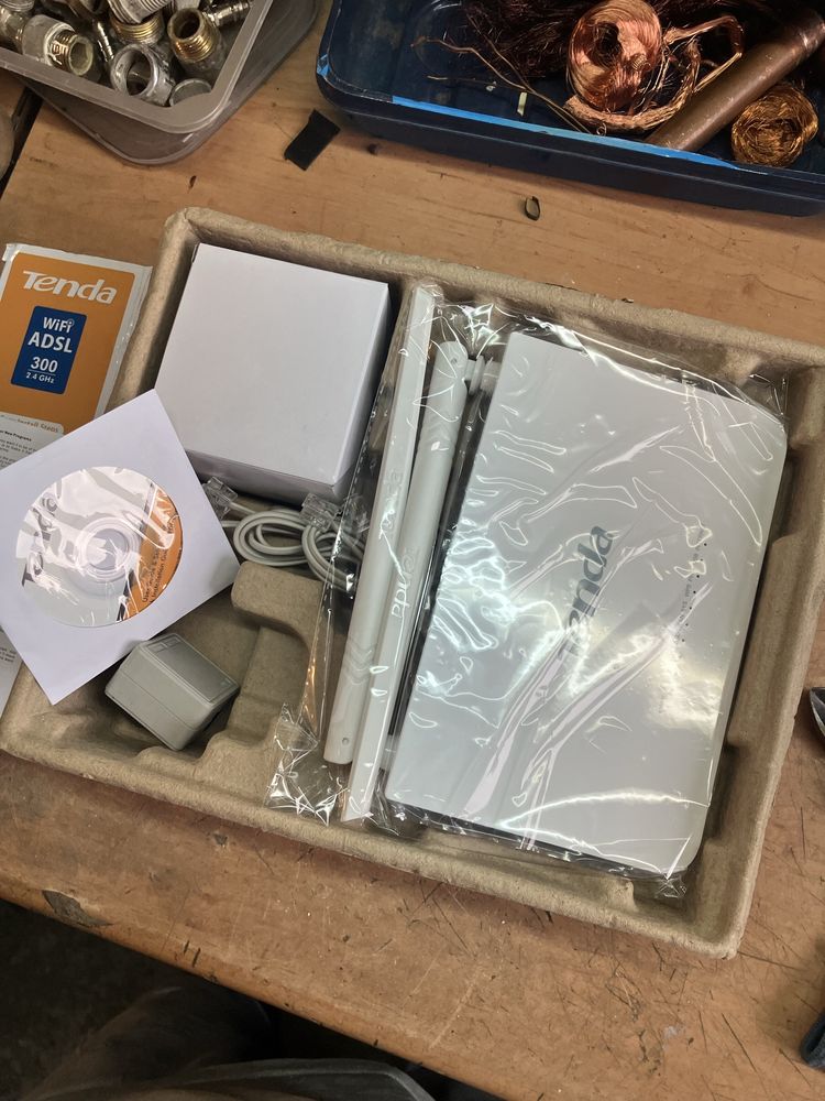 Tenda Router N300