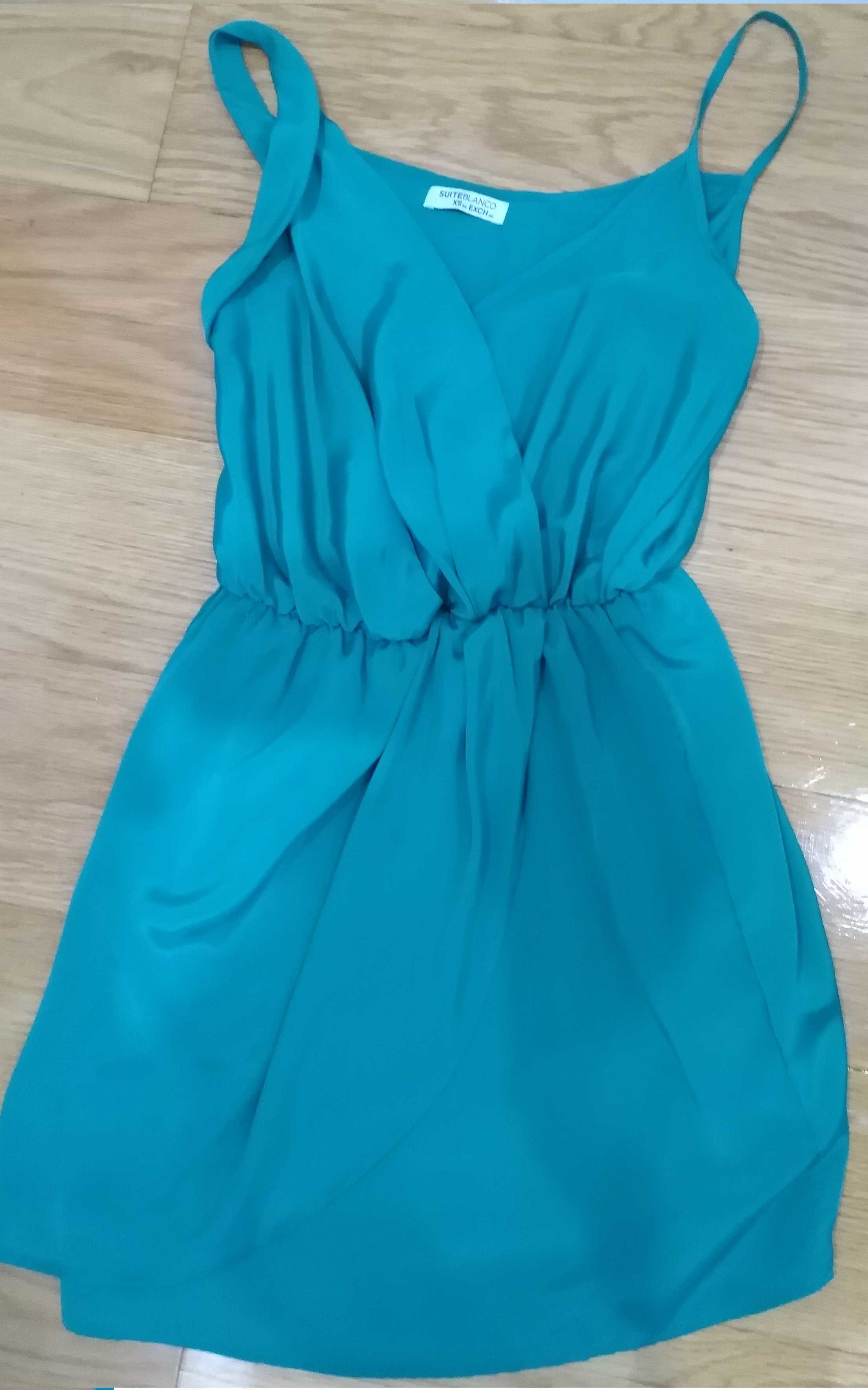 Vestido verde alças, muito fresco