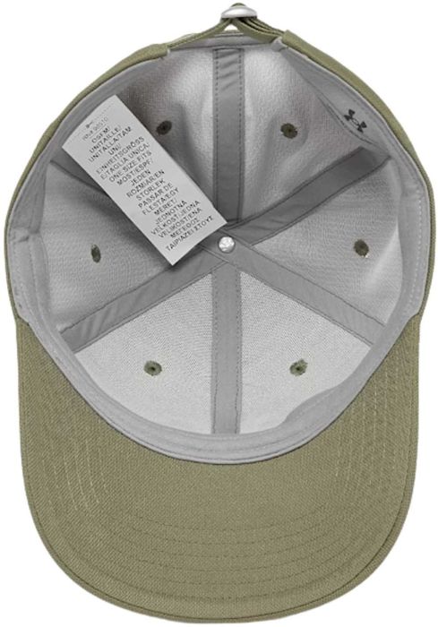 Czapka z daszkiem UNDER ARMOUR Blitzing Adjustable