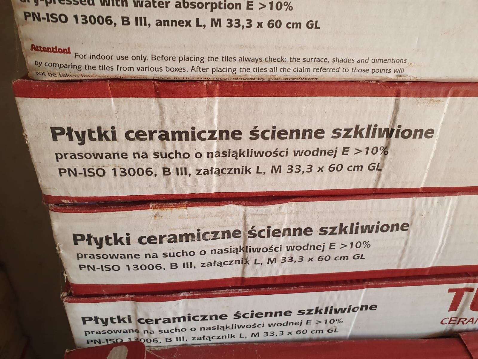 Płytki ścienne łazienkowe