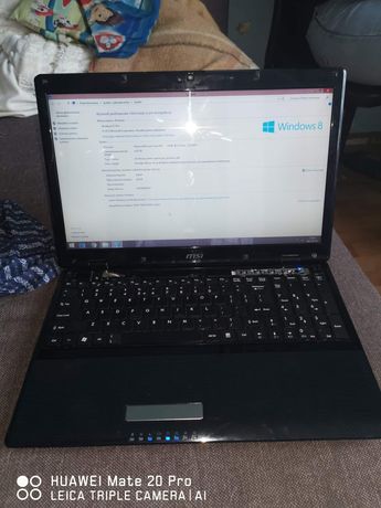 Laptop MSI Ms-1687