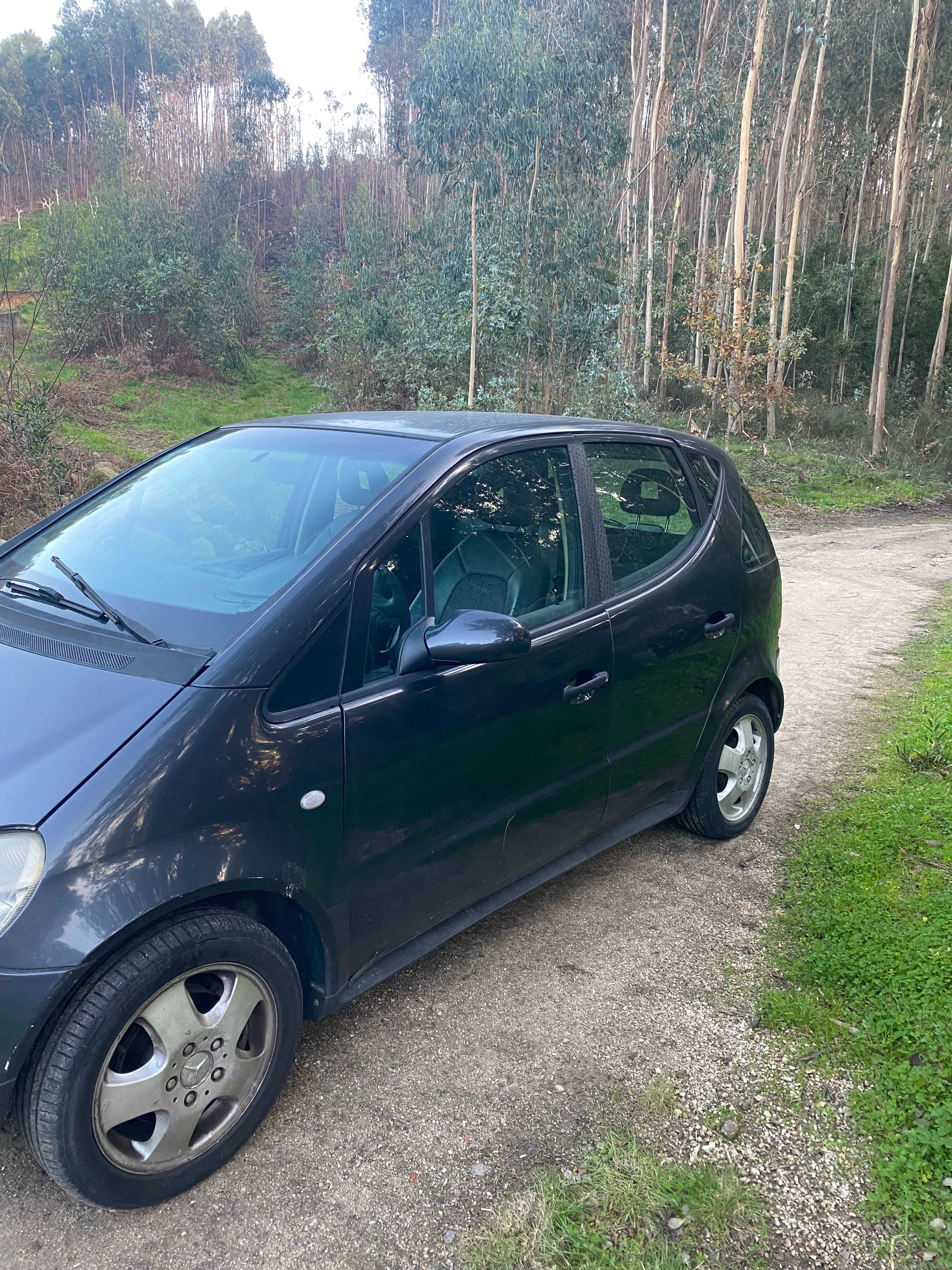 Mercedes-Benz A160 Ano 2000