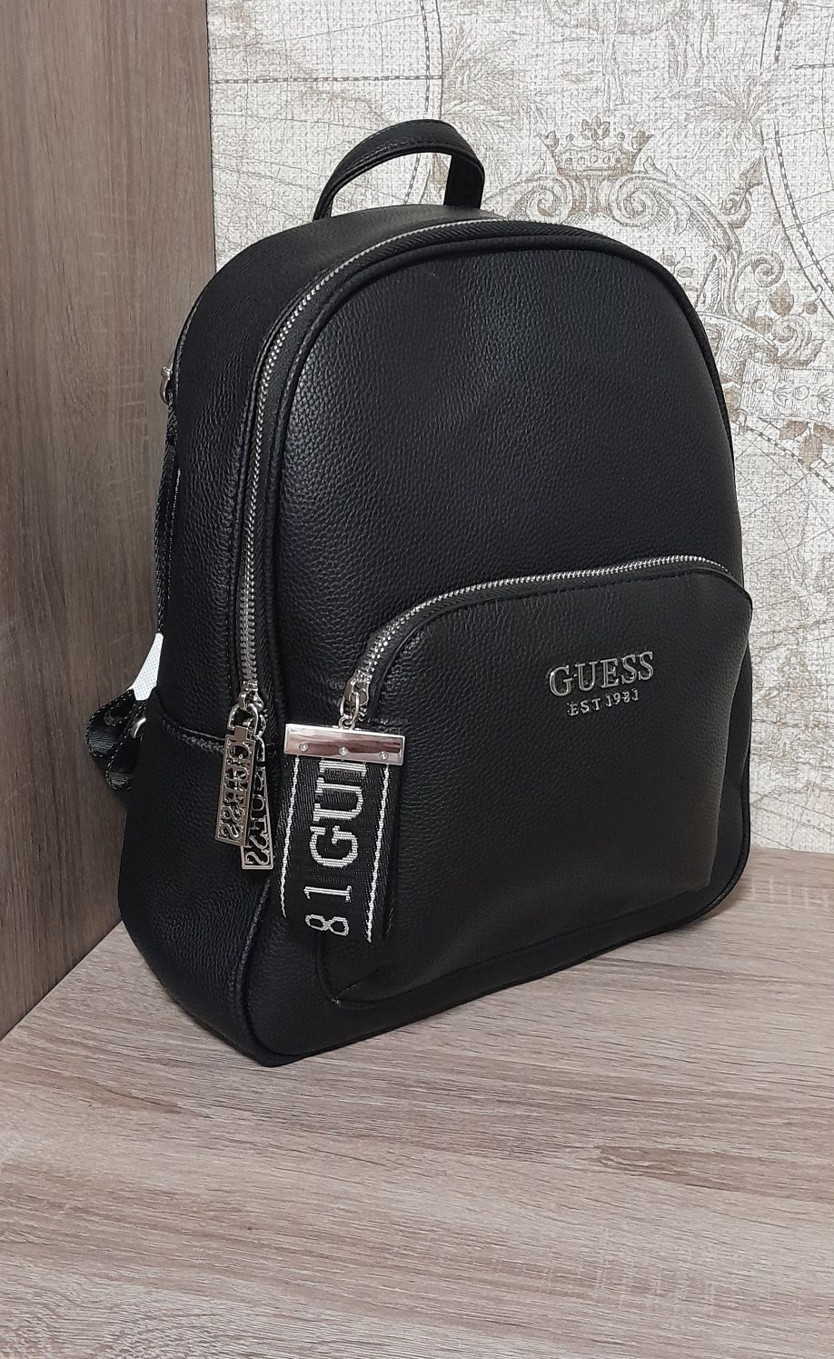 Рюкзак жіночий guess