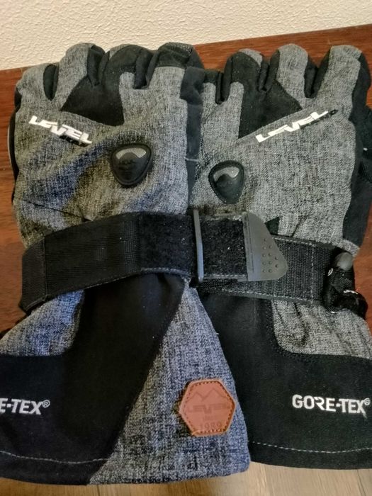 Sprzedam rękawiczki GoreTex snowboard narty