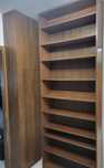 Biblioteczka w kolorze brązowym
