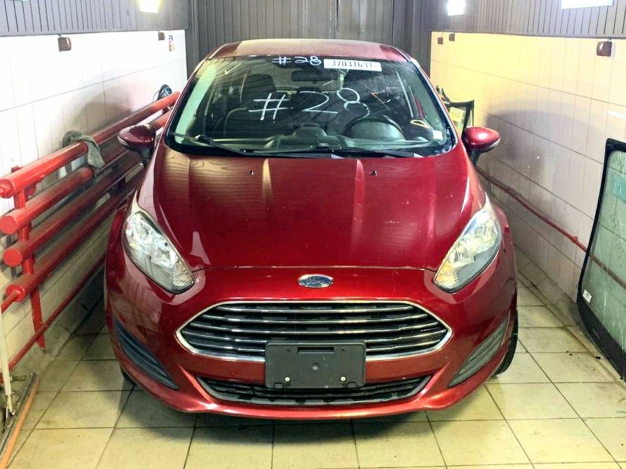 Ford Fiesta mk7 USA мк7 Разборка Двери Дверь Двері передние задние США