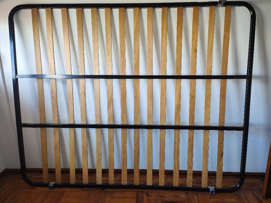 Estrado para cama