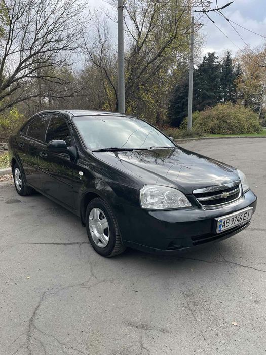 Chevrolet lacetti 2012 рік.в рідній фарбі.